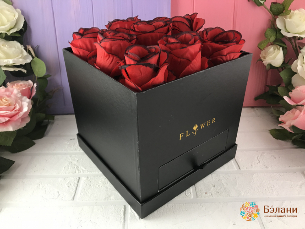 Квадратная коробка со шкатулкой (черная)