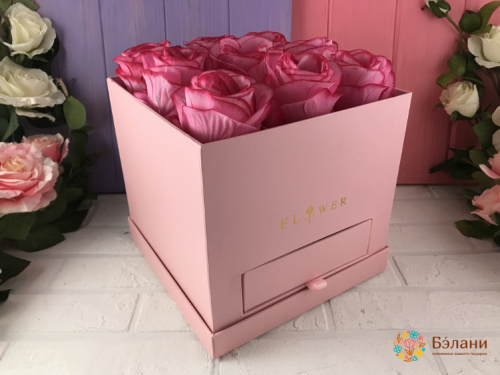 Квадратная коробка со шкатулкой (роз.)