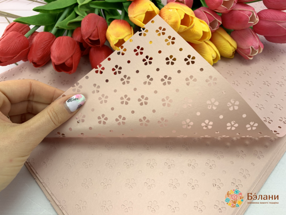 Калька "Цветочки" пюсовая