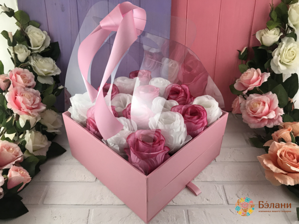 Коробка с выдвижным ящичком "Под руку с бантом" розовая