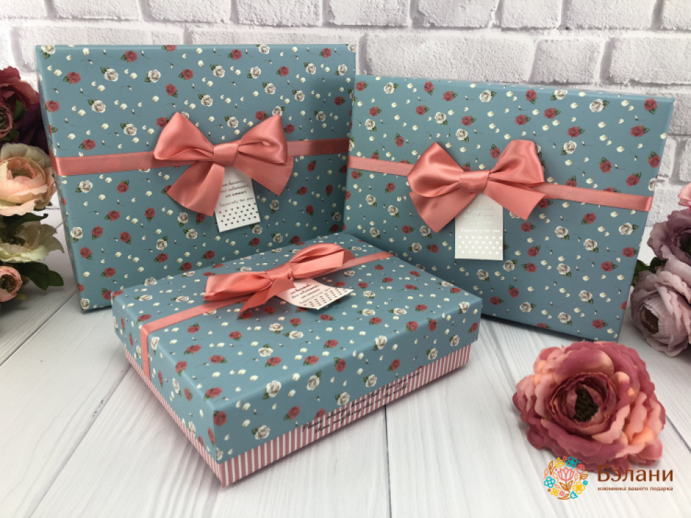 Подарочная коробка "Roses" голубая