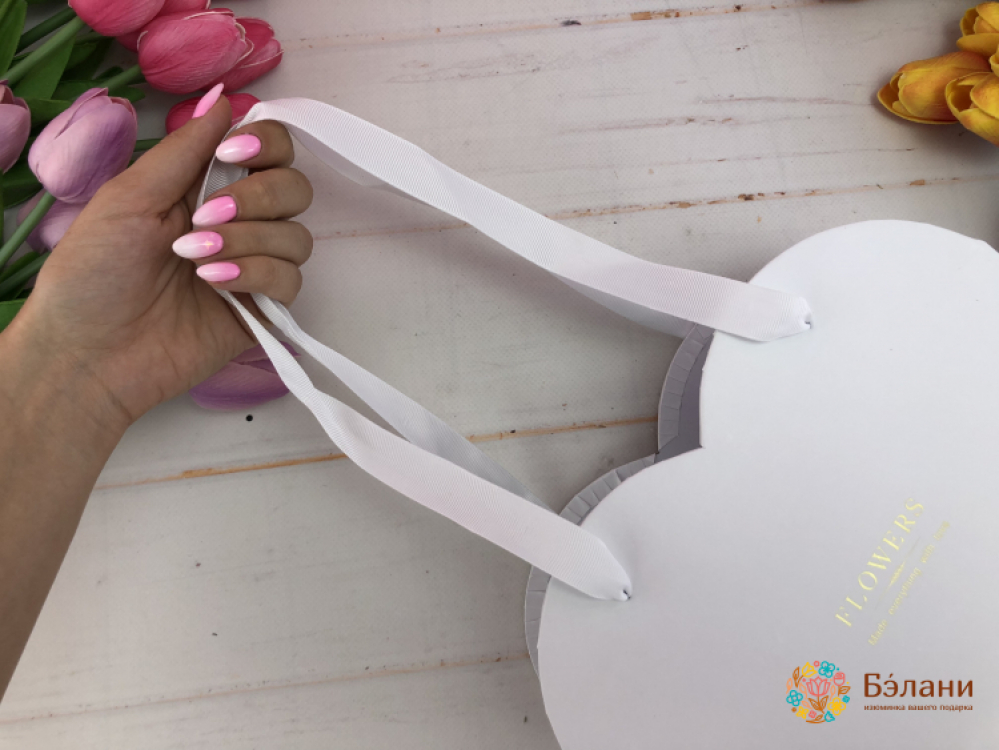 Коробка для цветов "With love" белый | 4