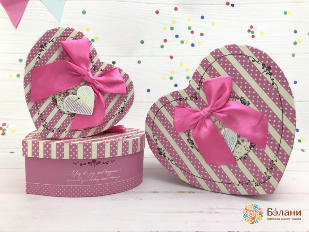 Коробка в форме сердца "Горошек" розовая