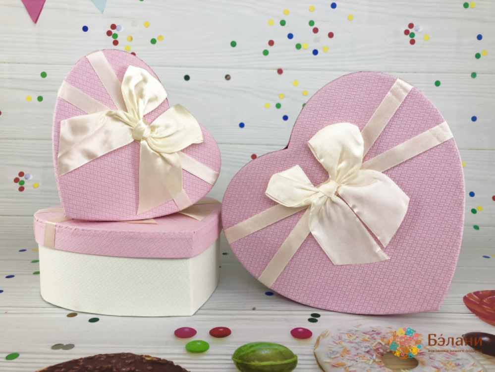 Коробка в форме сердца "Зефирка" розовая