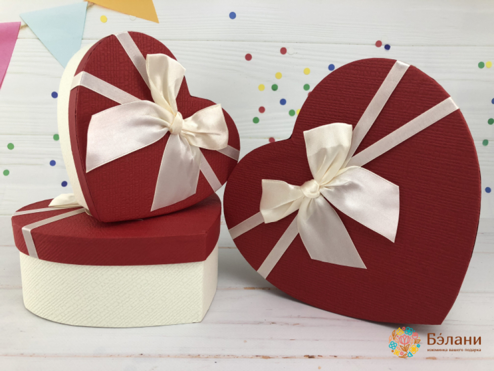 Коробка в форме сердца "Passion" красная