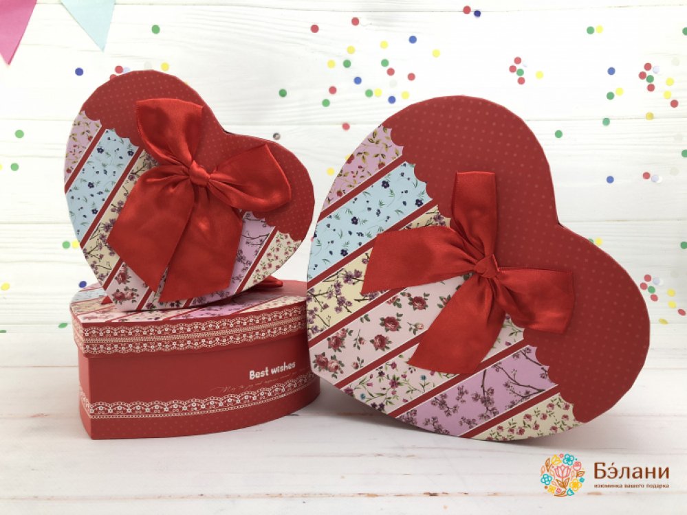 Коробка в форме сердца "Garden" красная