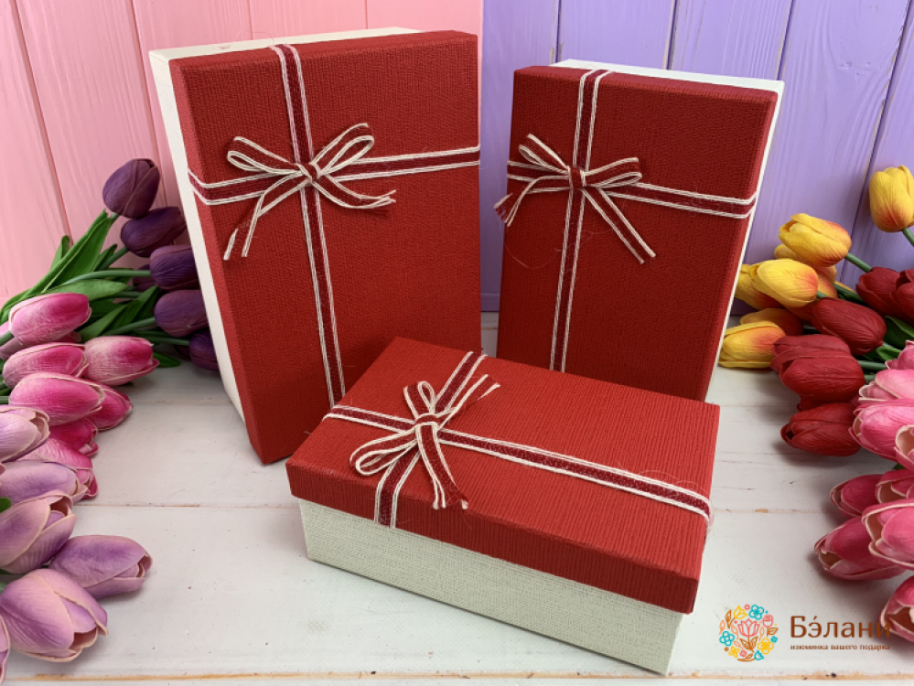 Подарочная коробка "Изыск" красная