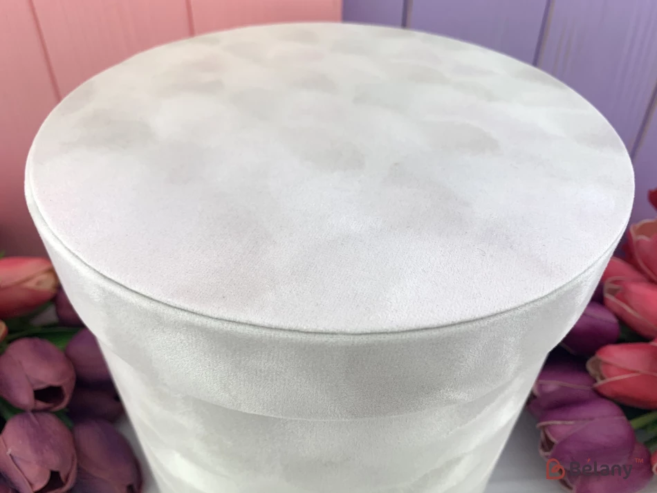 Бархатная круглая коробка "Velvet" белая | 2