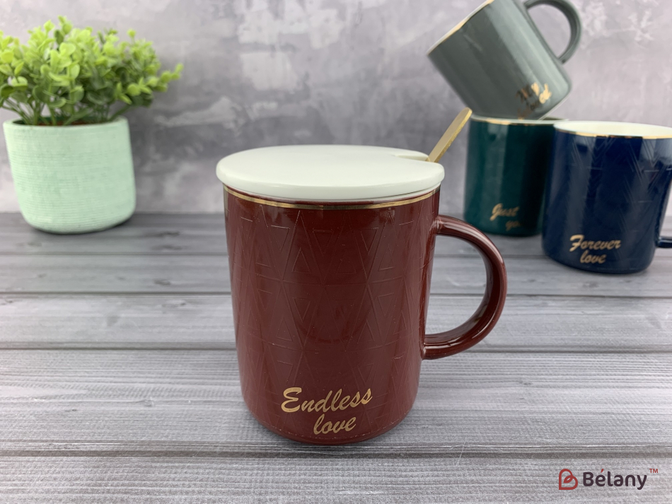Керамічна чашка "Beloved" бордо