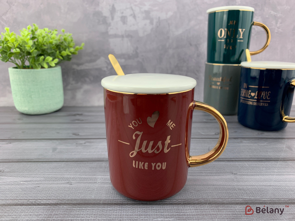 Керамічна чашка "Other fonts" бордо