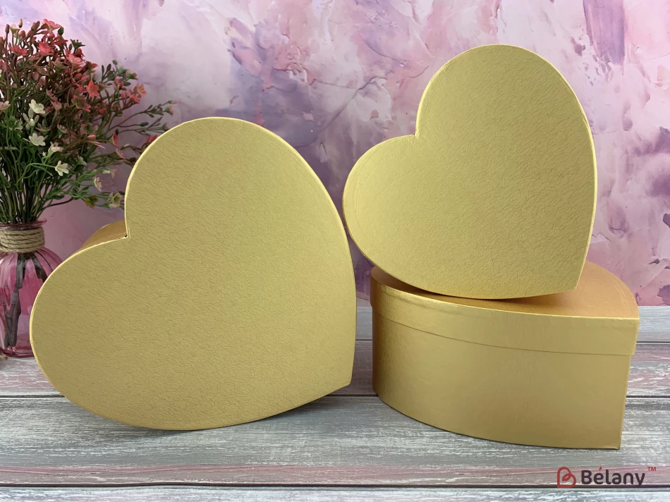 Коробка в форме сердца "Liquid" золото