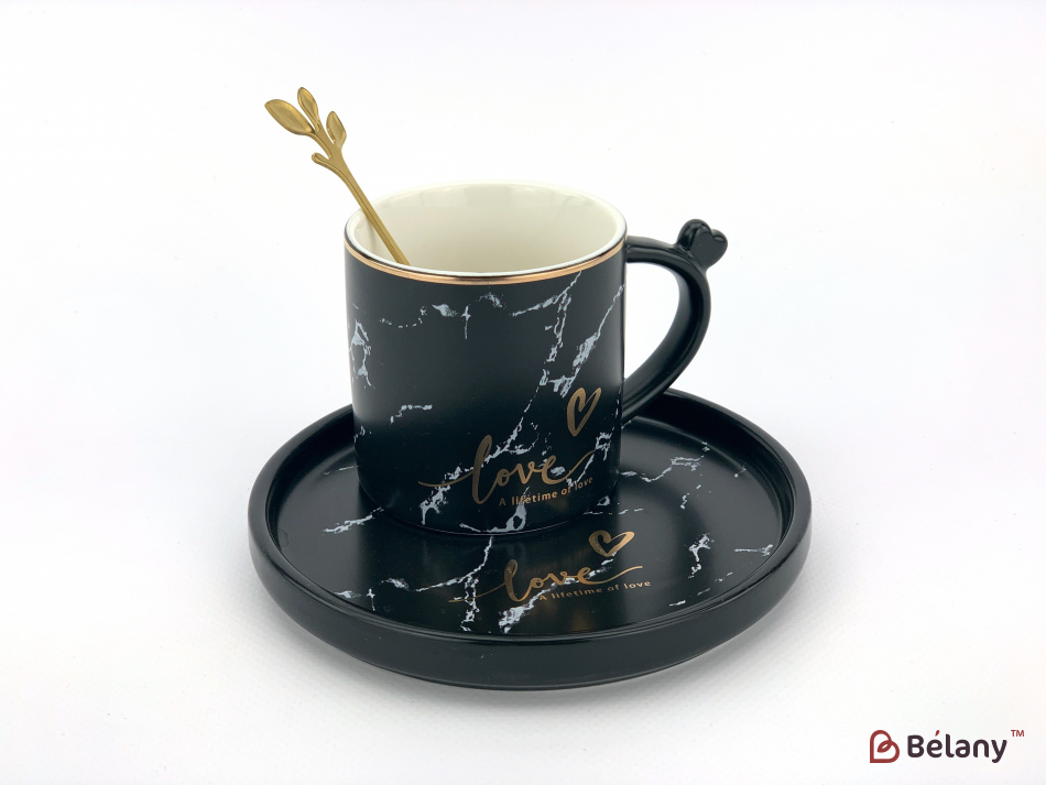 Керамічна чашка із блюдцем "Tree Love" чорна