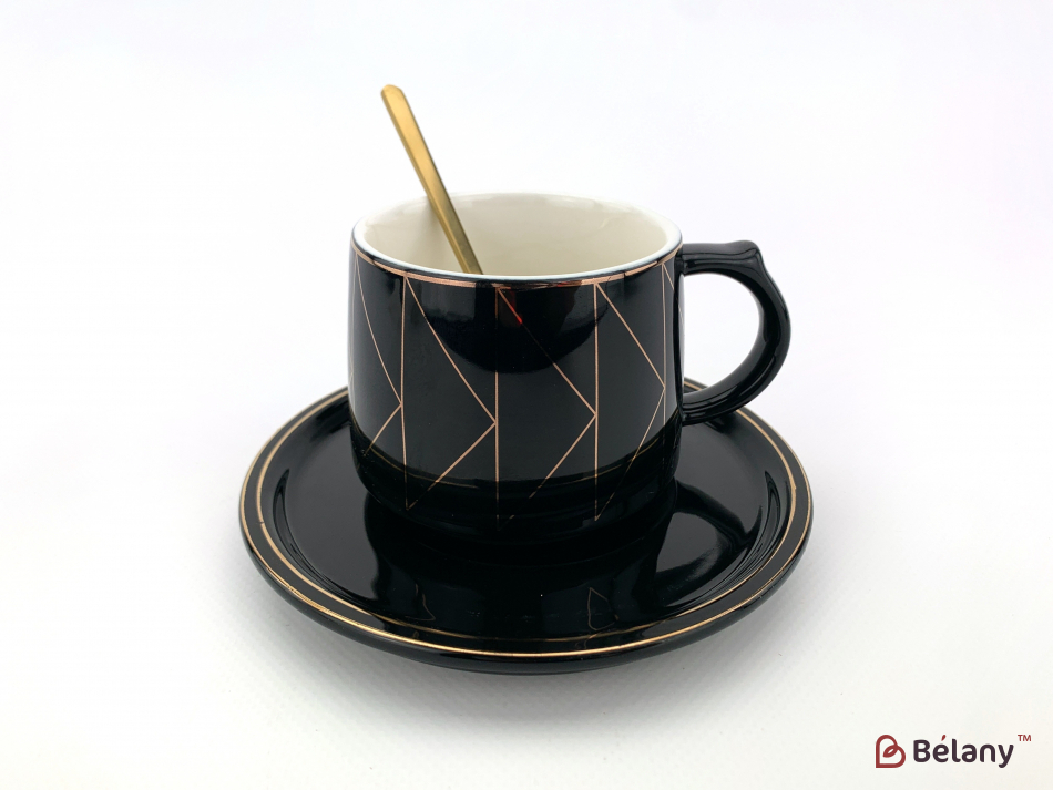 Керамічна чашка із блюдцем "Figures" чорна