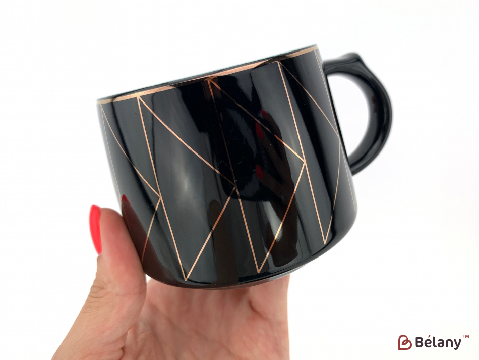 Керамічна чашка із блюдцем "Figures" чорна | 2