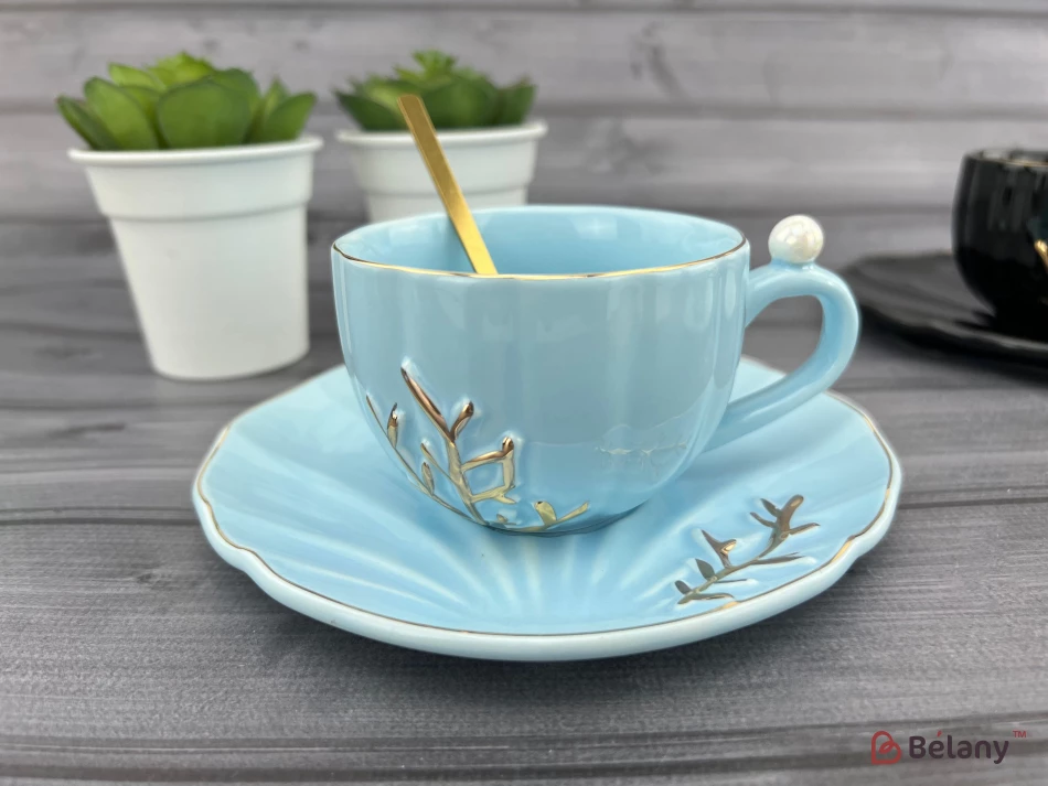 Керамическая чашка с блюдцем "Reef" голубая