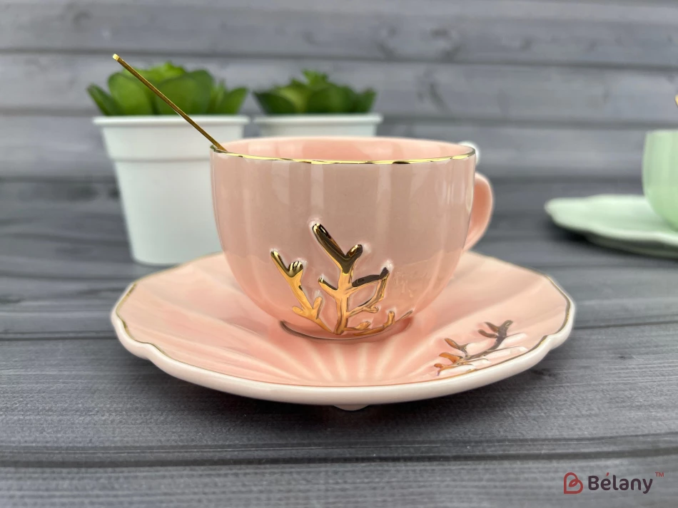 Керамическая чашка с блюдцем "Reef" розовая