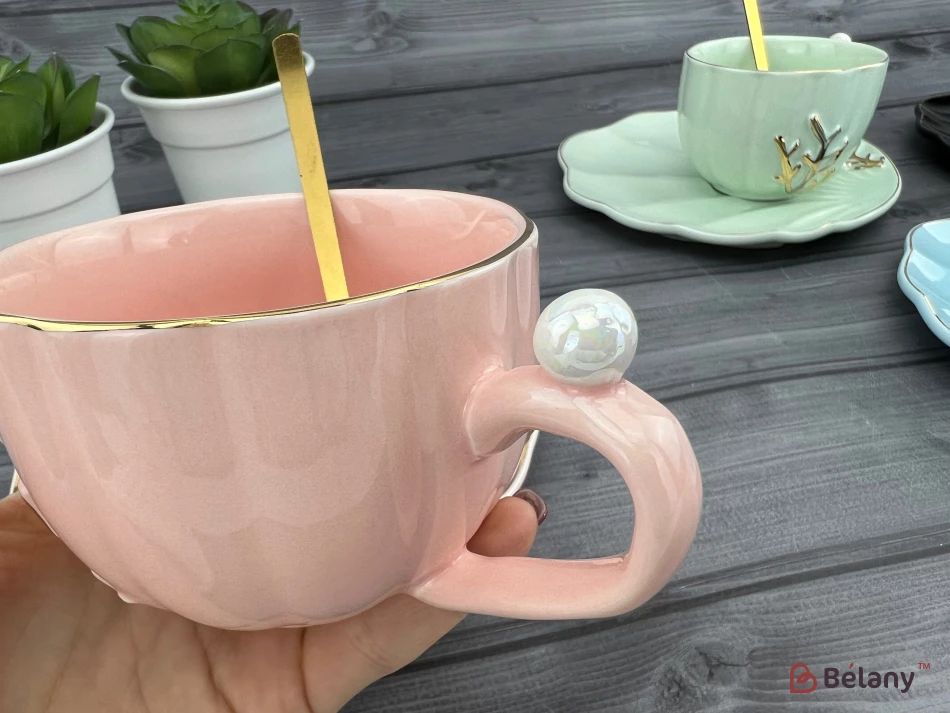 Керамическая чашка с блюдцем "Reef" розовая | 3