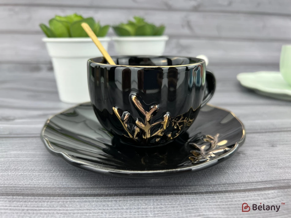 Керамічна чашка із блюдцем "Reef" чорна