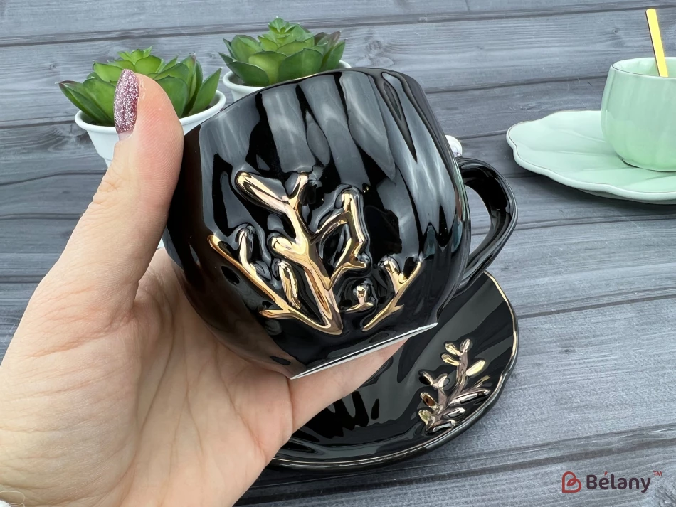 Керамічна чашка із блюдцем "Reef" чорна | 2