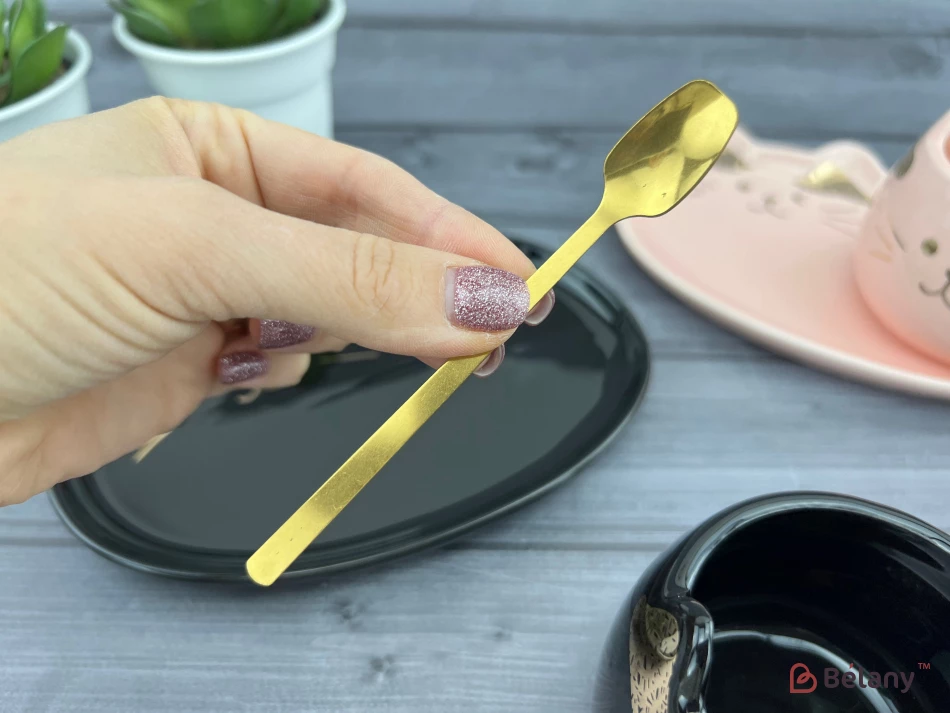 Керамическая чашка с блюдцем "Gold Ears" черная | 3