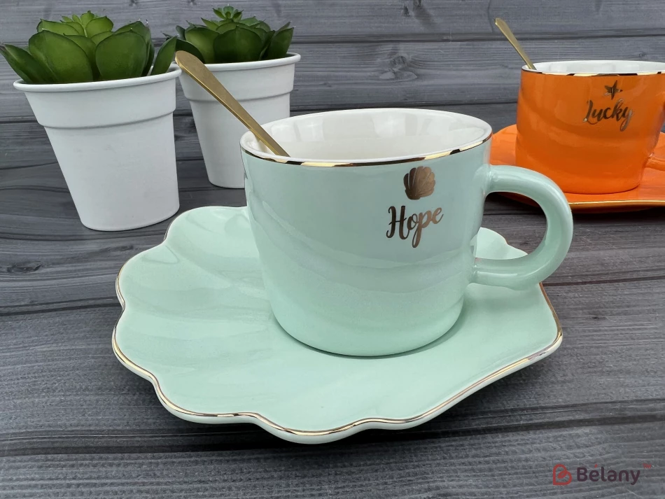 Керамічна чашка з блюдцем "Color Shell" ментол