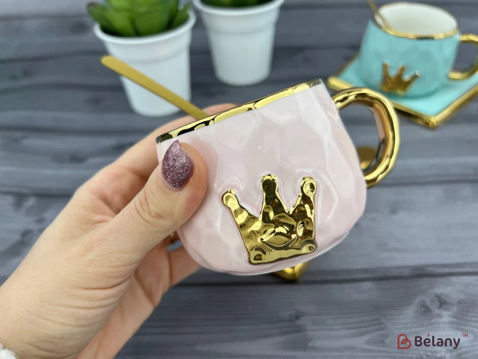 Керамическая чашка с блюдцем "Gold crown" розовая | 2