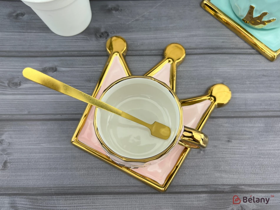 Керамическая чашка с блюдцем "Gold crown" розовая | 4