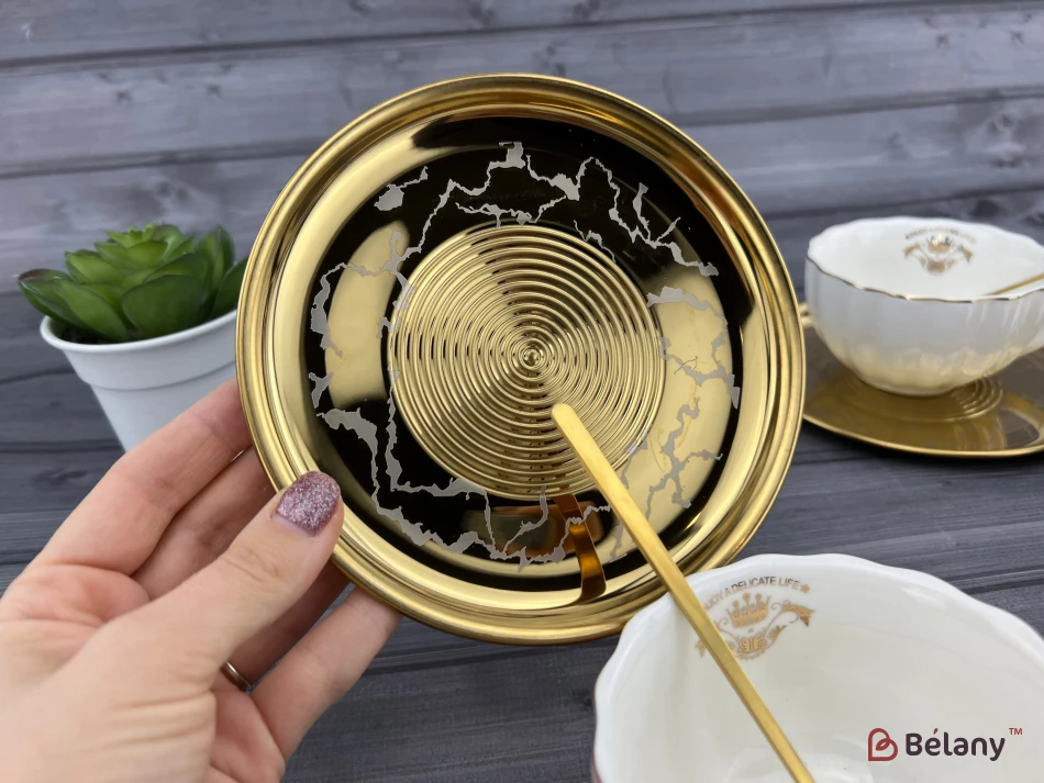 Керамическая чашка с блюдцем "Honnestly" розовая | 4