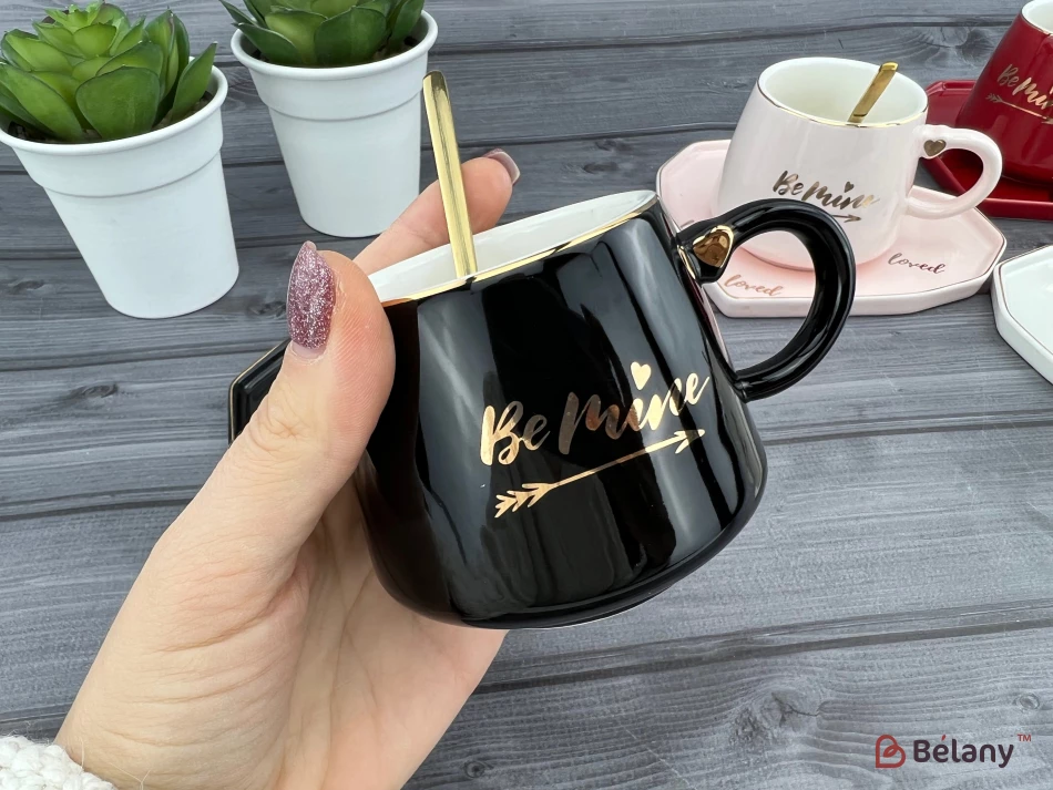 Керамическая чашка с блюдцем "Be mine" черная | 2