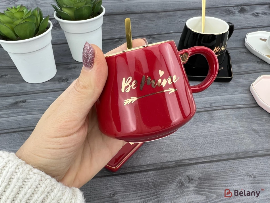 Керамическая чашка с блюдцем "Be mine" красная | 2