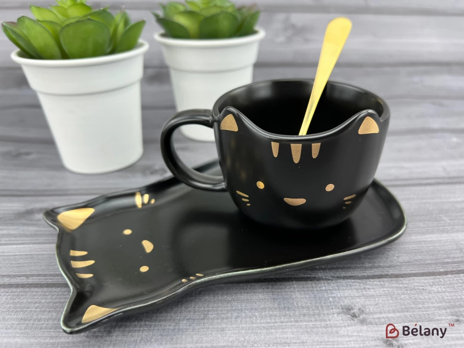 Керамическая чашка с блюдцем "Meow" черная