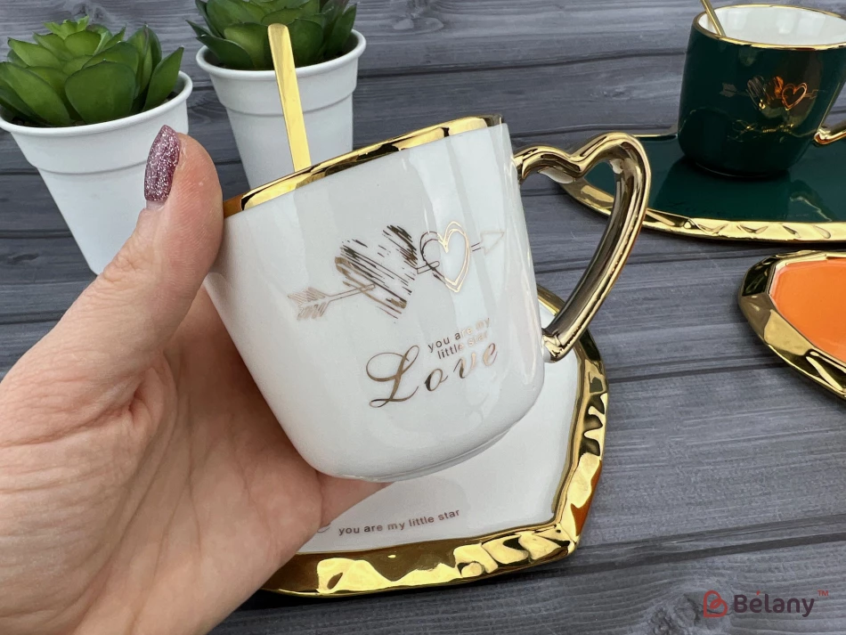 Керамическая чашка с блюдцем "Deep Gold heart" белая | 2