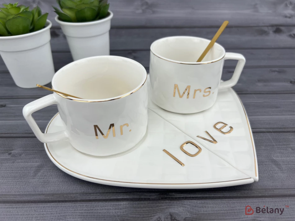 Керамическая чашка с блюдцем "One whole" белая