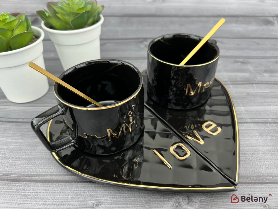 Керамическая чашка с блюдцем "One whole" черная