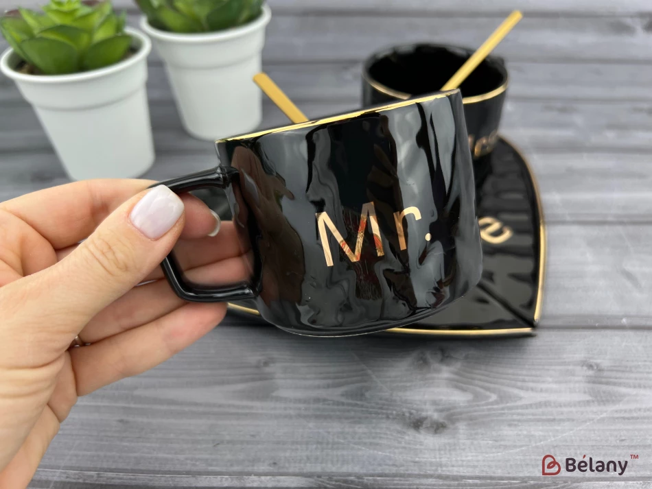 Керамическая чашка с блюдцем "One whole" черная | 2