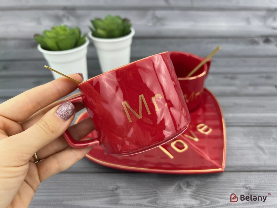 Керамическая чашка с блюдцем "One whole" красная | 2