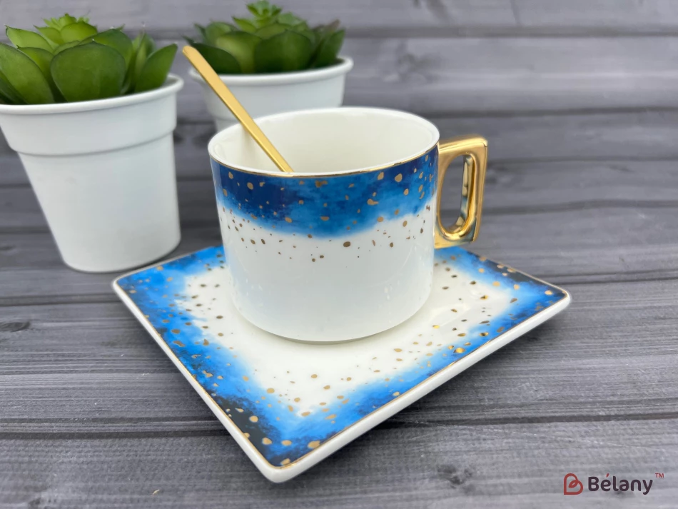 Керамічна чашка із блюдцем "Space Dust" синя