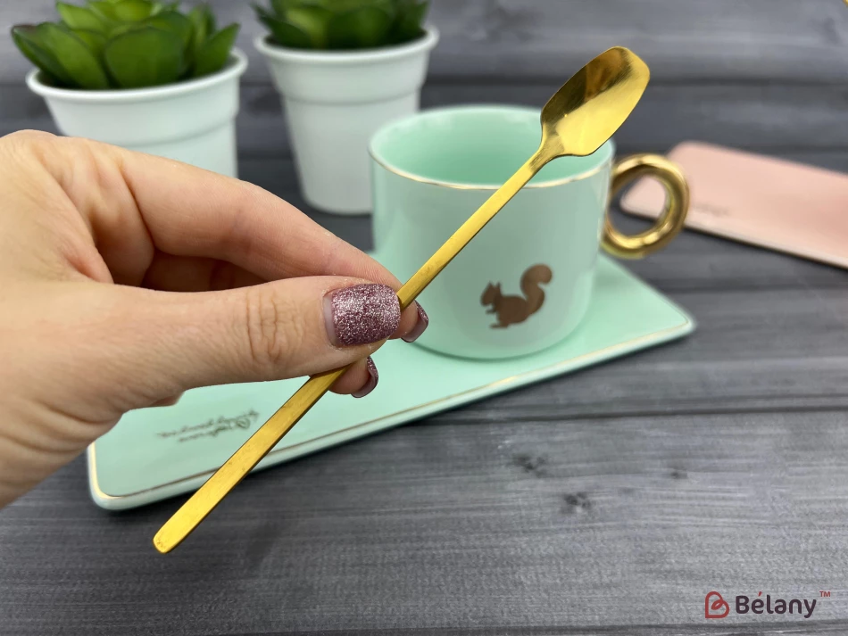 Керамічна чашка із блюдцем "Animals" м'ятна | 5