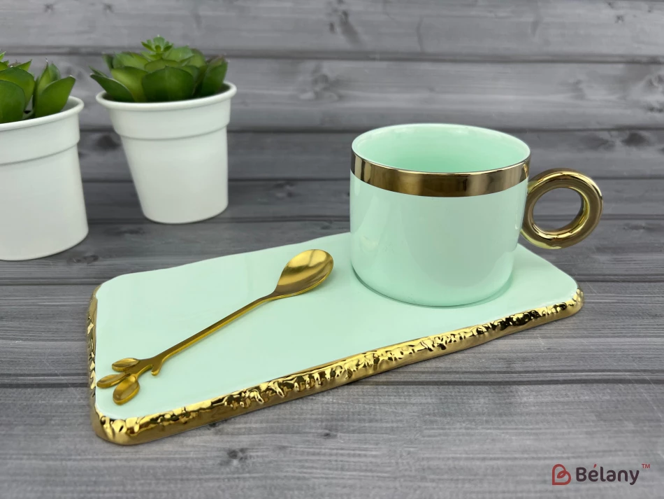 Керамічна чашка із блюдцем "Gold edge" м'ятна