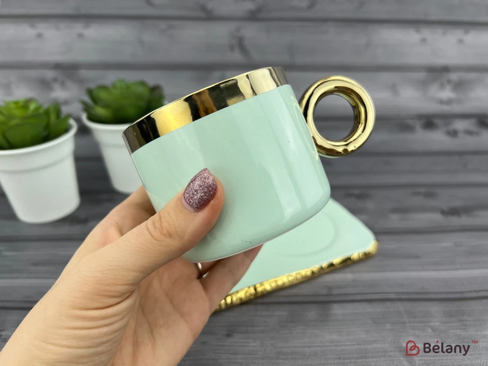 Керамічна чашка із блюдцем "Gold edge" м'ятна | 2