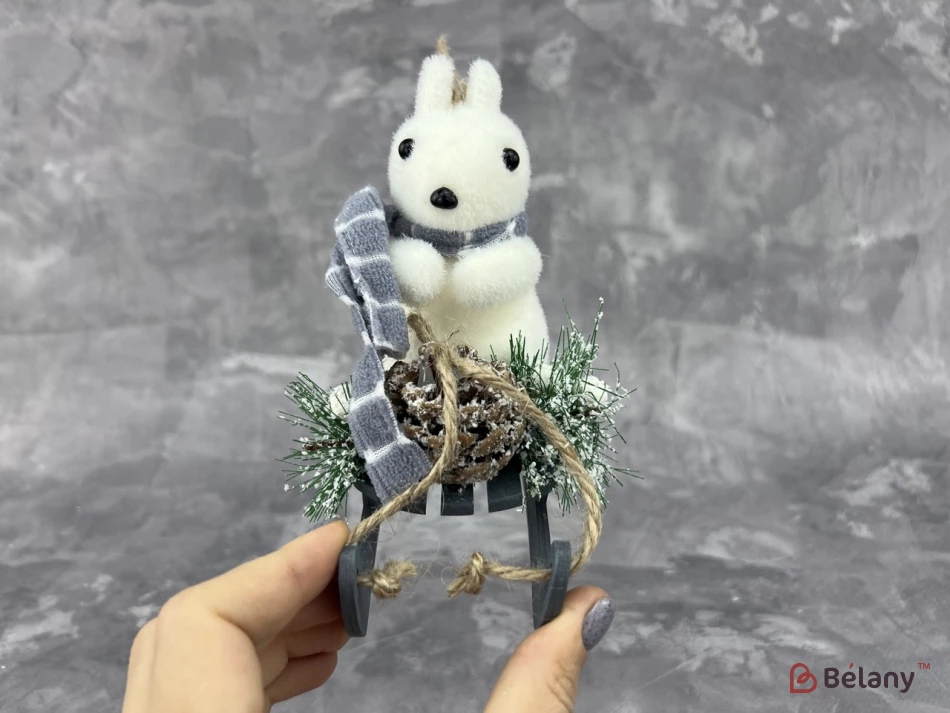 Новорічний декор "Білочка на санчатах". | 3