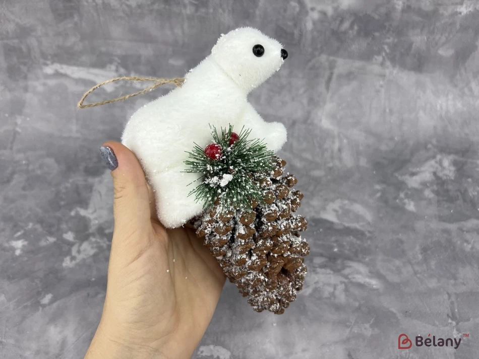 Підвісний ведмедик на шишці "On a cone" | 2