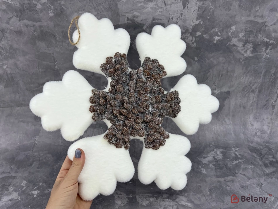 Подвесная снежинка "Snowflake" белая