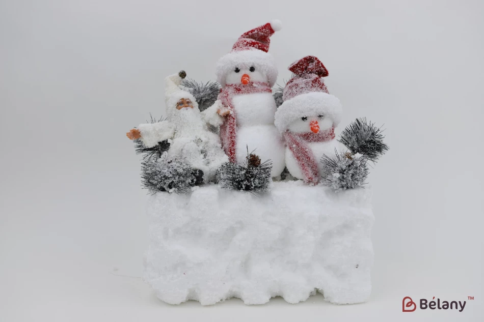 Два снеговика и Дед Мороз