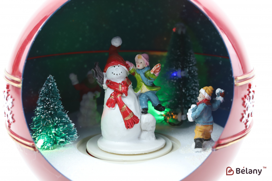 Новогодняя музыкальная инсталляция  "Snowman Dance" | 2