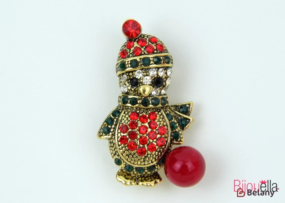 Брошь "Пингвин с мячиком"