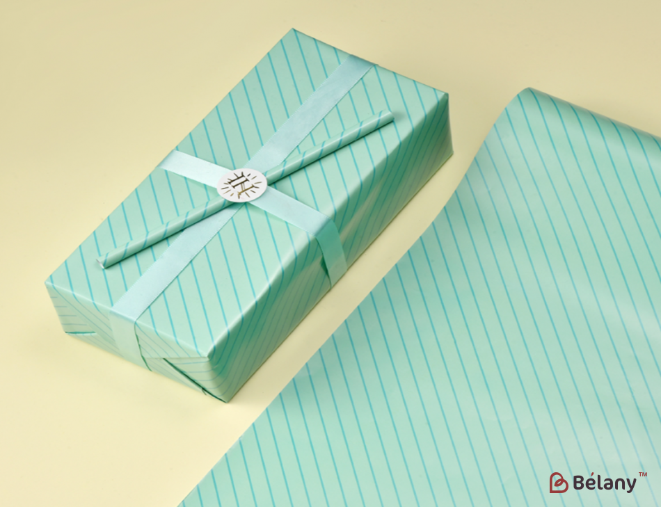 Подарунковий папір "Best Gift" 52-4