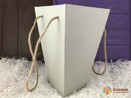 Флористическая коробка (светло-серая)