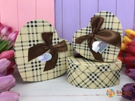 Коробочка Сердце "Клеточка" бежевая