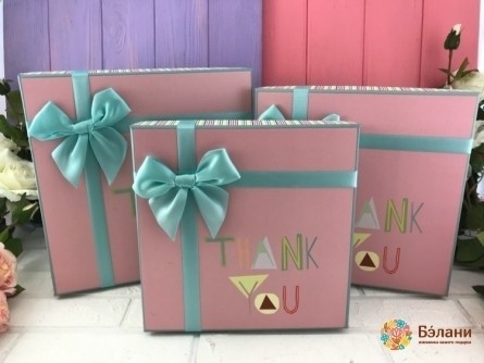 Подарочная коробка с голубым бантом "Thank you"